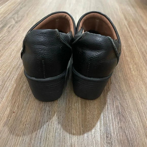 Born Concept BOC Peggy Clogs Black Slip On Women's Shoes Sz 8.5 C50303 - Picture 7 of 8